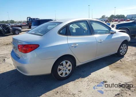 2008 Hyundai Elantra Gls/Se z USA, uszkodzony, nr VIN KMHDU46D58U427763